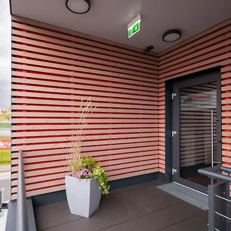 Ferienwohnung Quartier Am Sachsenring Oberlungwitz Exterior foto